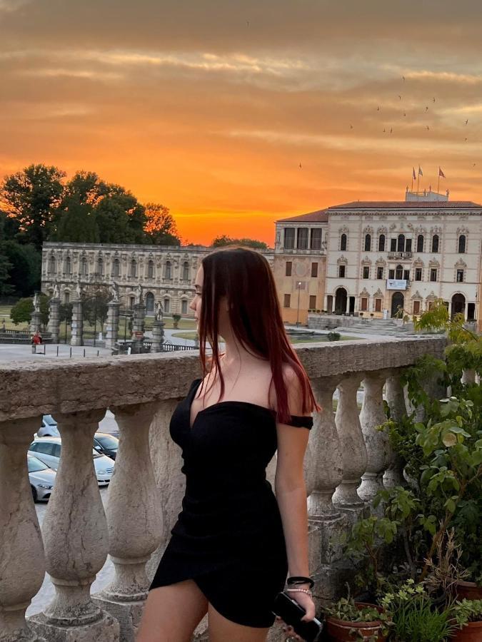 Boutique House Alle Loggie Palladiane Di Villa Contarini เพียซโซลา ซุล เบรนตา ภายนอก รูปภาพ