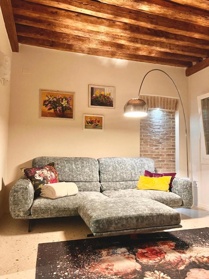 Boutique House Alle Loggie Palladiane Di Villa Contarini เพียซโซลา ซุล เบรนตา ภายนอก รูปภาพ